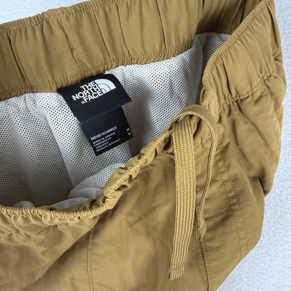 The North Face Class V Pull On Shorts Mens M Brown Nylon Gorpcore NF0A48TK